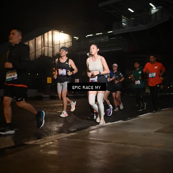 Runner Photo 7729514