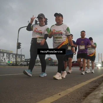 Runner Photo 7729519