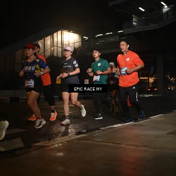 Runner Photo 7729544