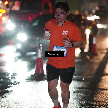 Runner Photo 7729588