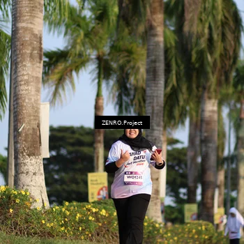 Runner Photo 7729590