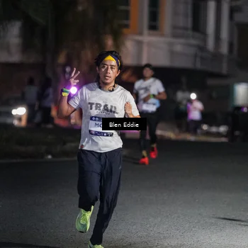 Runner Photo 7729591
