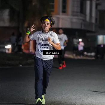Runner Photo 7729594