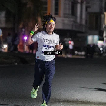 Runner Photo 7729636