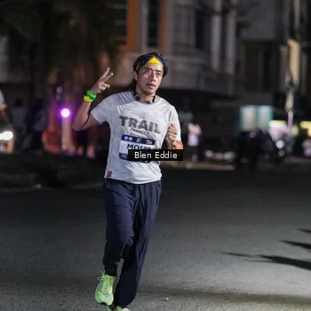 Runner Photo 7729657