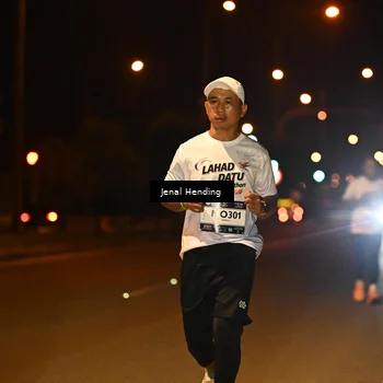 Runner Photo 7729658