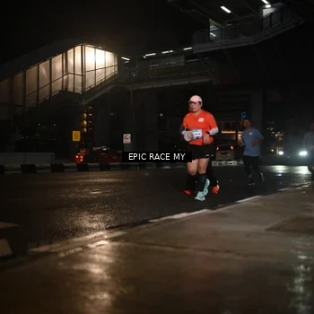 Runner Photo 7729668
