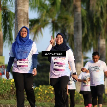 Runner Photo 7729669