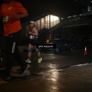 Runner Photo 7729679