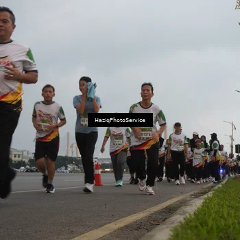 Runner Photo 7729740
