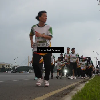 Runner Photo 7729750