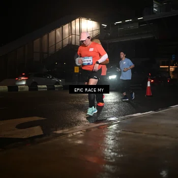 Runner Photo 7729766