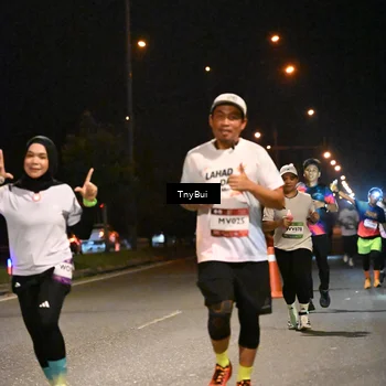 Runner Photo 7729784