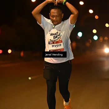 Runner Photo 7729790