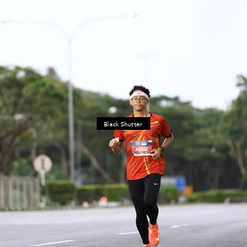 Runner Photo 7729791