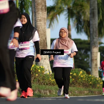Runner Photo 7729804