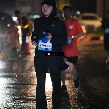 Runner Photo 7729824