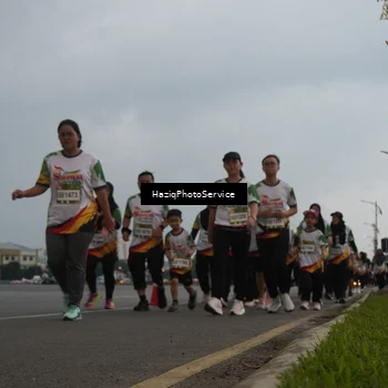 Runner Photo 7729830