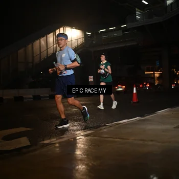 Runner Photo 7729847