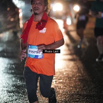 Runner Photo 7729850