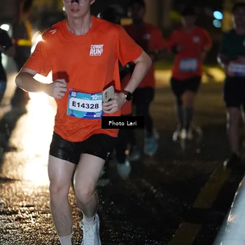 Runner Photo 7729895