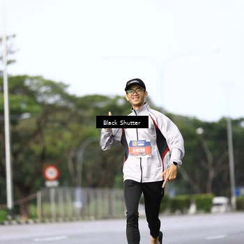 Runner Photo 7729917