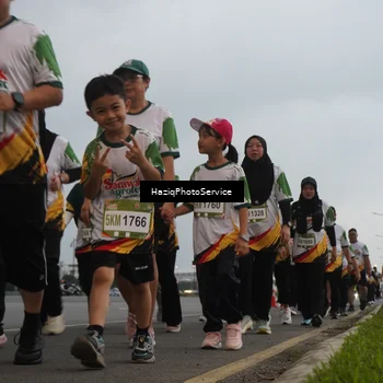 Runner Photo 7729948