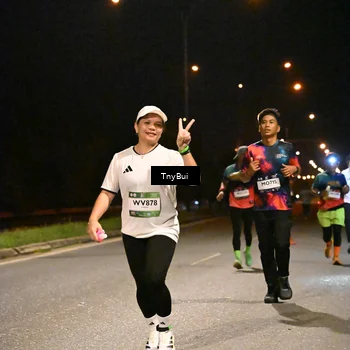 Runner Photo 7729952