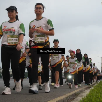 Runner Photo 7729955