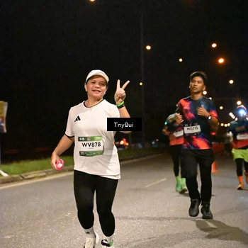 Runner Photo 7729959