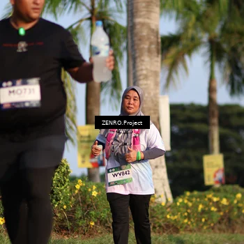 Runner Photo 7729966
