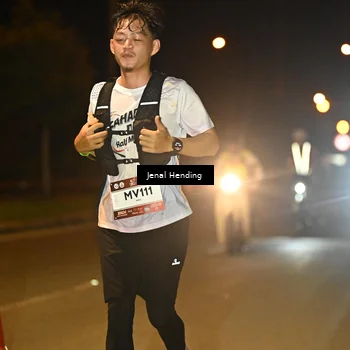 Runner Photo 7729971
