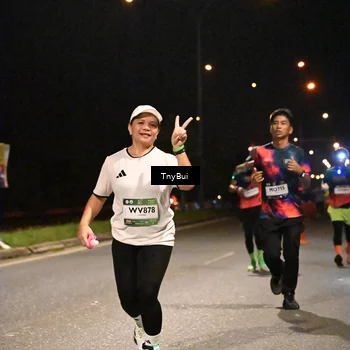 Runner Photo 7729977
