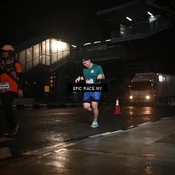 Runner Photo 7729980