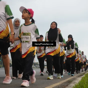 Runner Photo 7729981