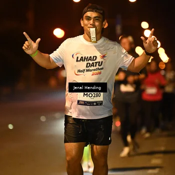 Runner Photo 7729991