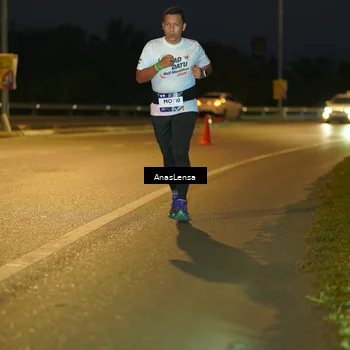 Runner Photo 7730004