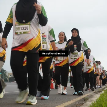 Runner Photo 7730050