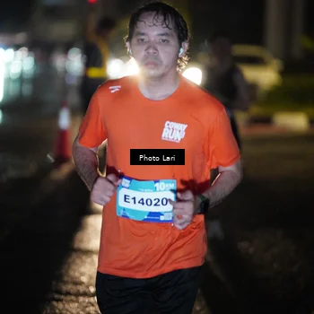 Runner Photo 7730053