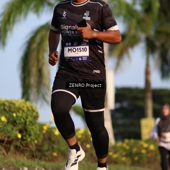 Runner Photo 7730059