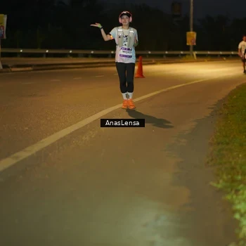 Runner Photo 7730068