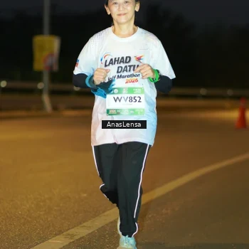 Runner Photo 7730069