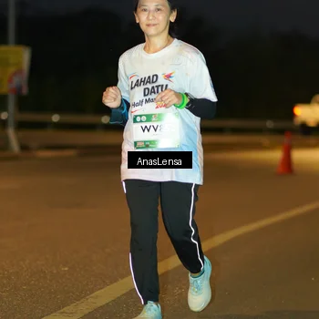 Runner Photo 7730071