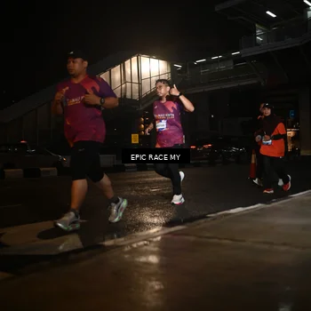 Runner Photo 7730128