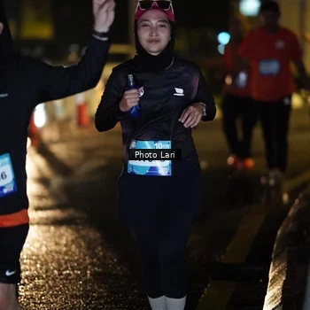 Runner Photo 7730164
