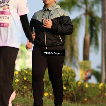 Runner Photo 7730165