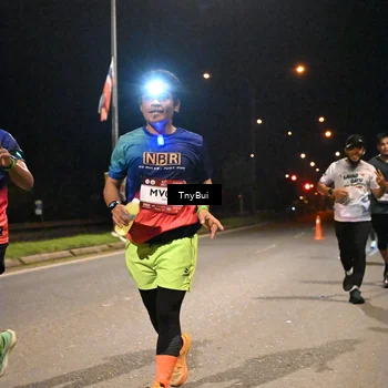 Runner Photo 7730168