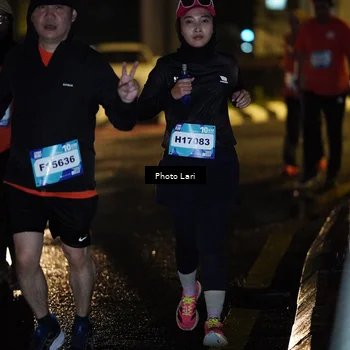 Runner Photo 7730169