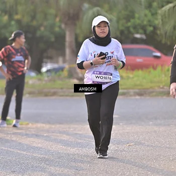 Runner Photo 7730171