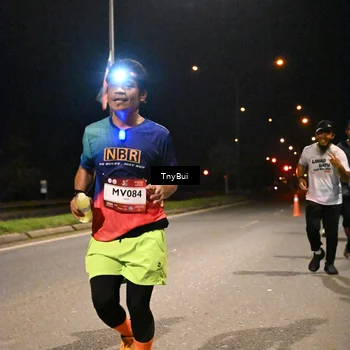 Runner Photo 7730192